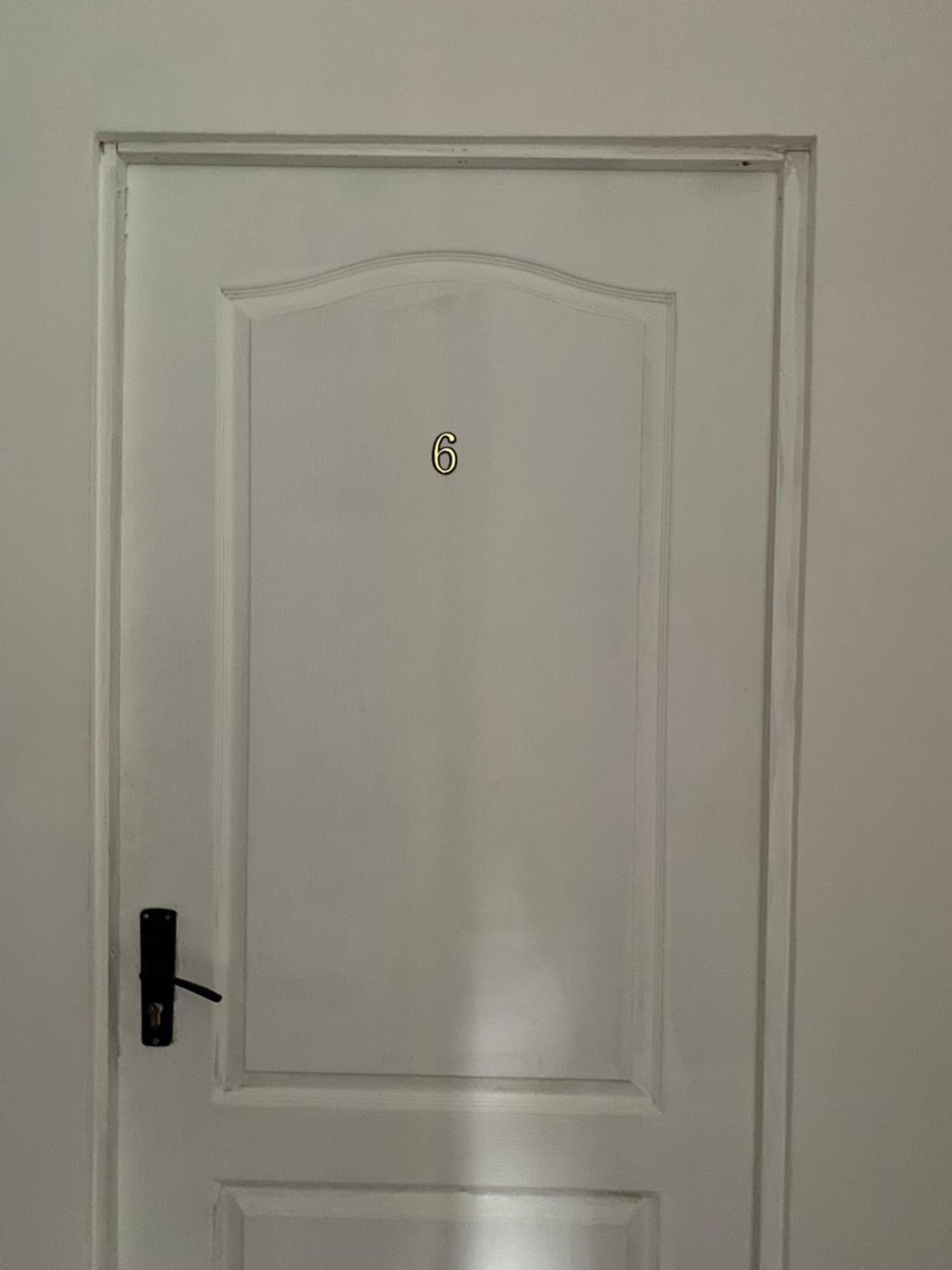 Steve Rooms Яссы Экстерьер фото